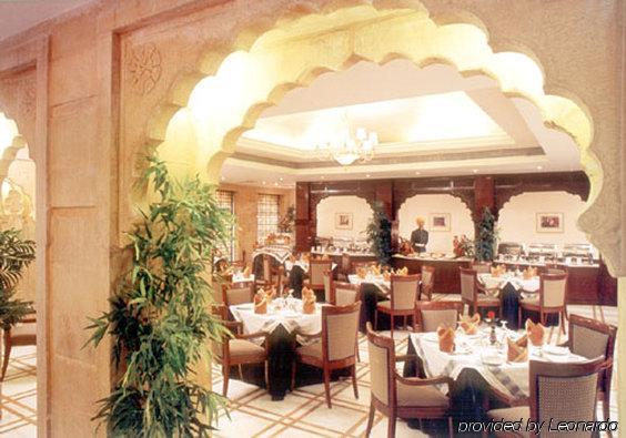 Taj Gorbandh Palace, Джайсалмер Ресторан фото